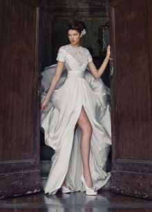 Tulipia Slit Wedding Dress
