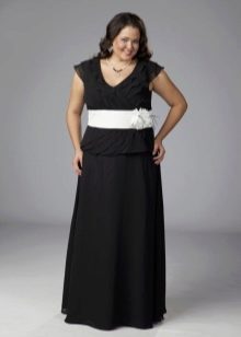 Black long dress with a white belt for the fat