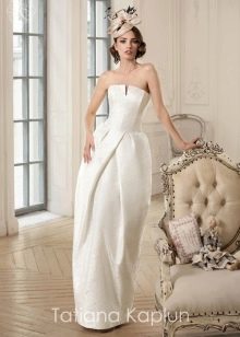 Wedding dress from Tatiana Kaplun from the collection Lady of quality with a tulip skirt