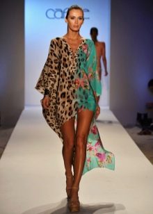 Colored tunic dress