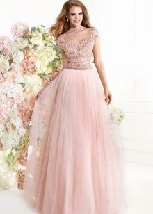 Gentle peach dress to the floor