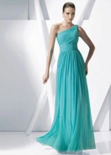 Hairstyle for a Greek dress