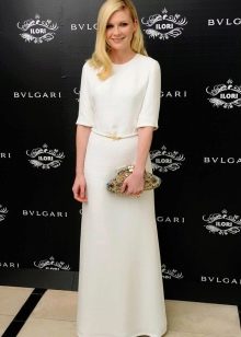 Long dress with three-quarter sleeves