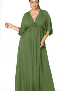 Floor-length green a-line dress for a fat woman