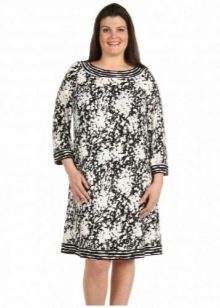 Robe en maille blanche et noire pour femme obèse