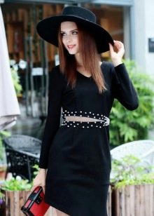 Asymmetric dress accessories