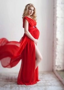 Red long dress for pregnant women