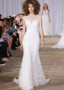 Straight guipure wedding dress