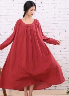 Long linen dress with a loose fit