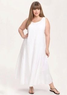 Long white linen dress for chubby