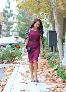 Accessories for a sheath dress
