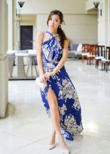 Long staple dress with slit