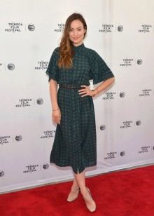 Below the knee green shirt dress