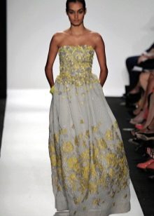 Long colored dress with corset