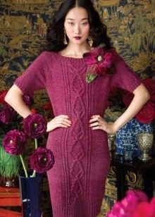 Knitted dress burgundy with raglan sleeves