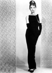 Audrey Hepburn's Shift Dress from Breakfast at Tiffany's