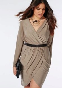 Brown tulip dress for full