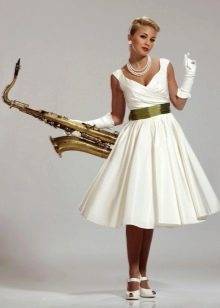 Dress with gloves in the style of dudes