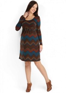 Maternity dress made of natural fabric