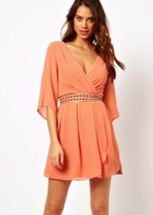 Tunic-like dress with belt for women with hourglass figure
