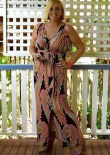 High-waisted dress for plump