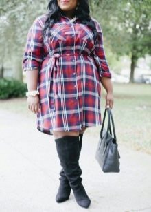 Red plaid shirt dress for obese women in combination with boots