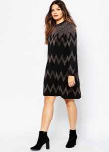 Autumn dress for full sleeves