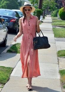 Hat and bag for a long robe dress