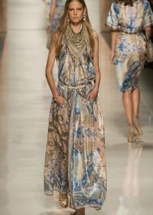 Robe châle avec emmanchure américaine