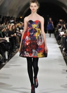 Dress with a bell skirt for women with a pear shape