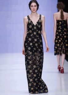 Knitted woolen dress with straps