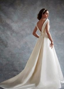 Robe de mariée dos nu en crêpe de Chine