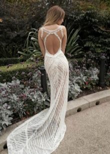 Backless wedding dress
