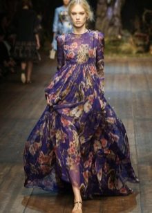 Empire style puffy dress with sleeves