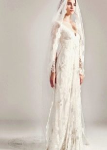 Lace wedding dress with veil