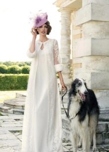 Light cape for a wedding dress