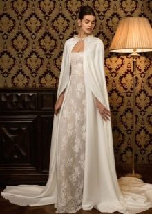 Floor-length cape for a wedding dress