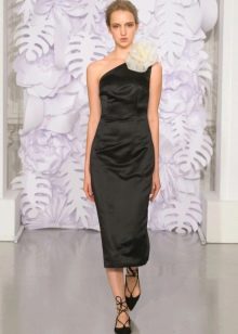 Black fitted dress