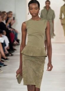 Fashionable dress with peplum for fall-winter 2016