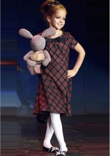 Dress for school for a girl of 11 years