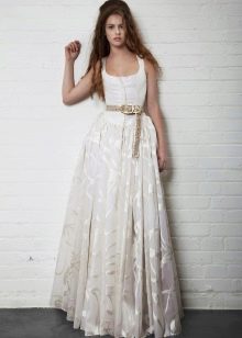 robe en organza au sol
