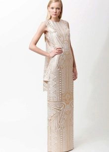 dress from white brocade to the floor