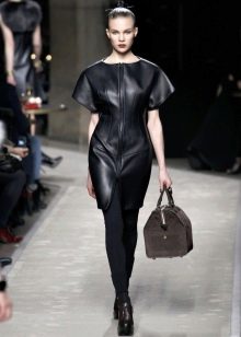 Bag for black leather dress