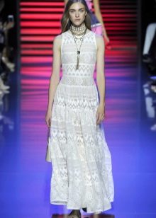 Decorations for a white lace dress