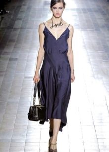 Bag for a dark blue dress