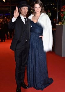 Fur cape for a blue dress