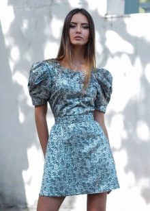 Lantern sleeve to dress