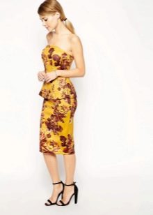 Silk skirt with bold print