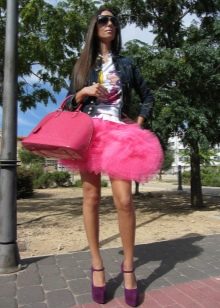 Layered pink short skirt