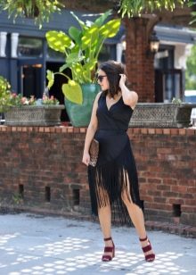 Fringed dress accessories